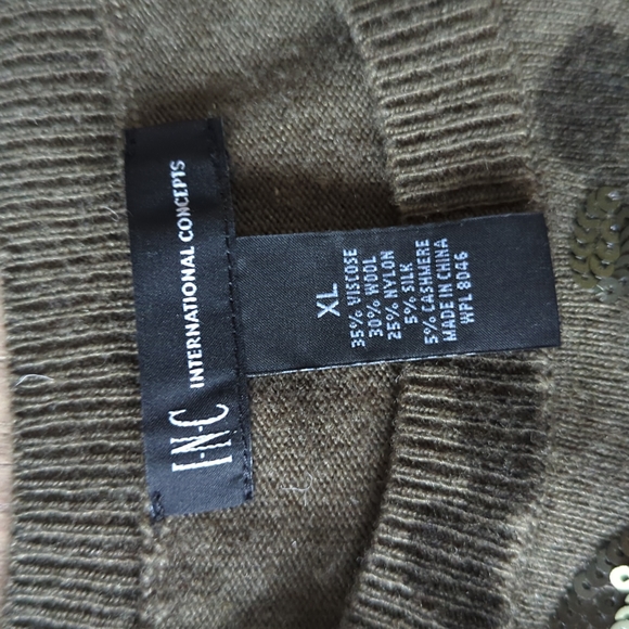 INC Cold Shoulder Sweater size XL - Picture 5 of 8